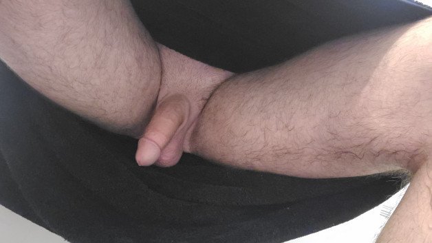 Photo by Alphawolf88 with the username @Alphawolf88,  July 7, 2022 at 2:21 AM. The post is about the topic Show your DICK and the text says 'who wants to suck my dick and balls?'