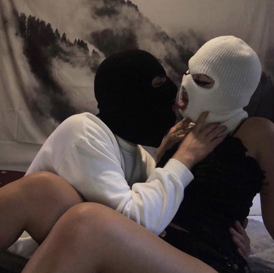 Photo by bdsmguyy with the username @bdsmguyy,  January 13, 2021 at 7:47 PM. The post is about the topic Kinky Couples