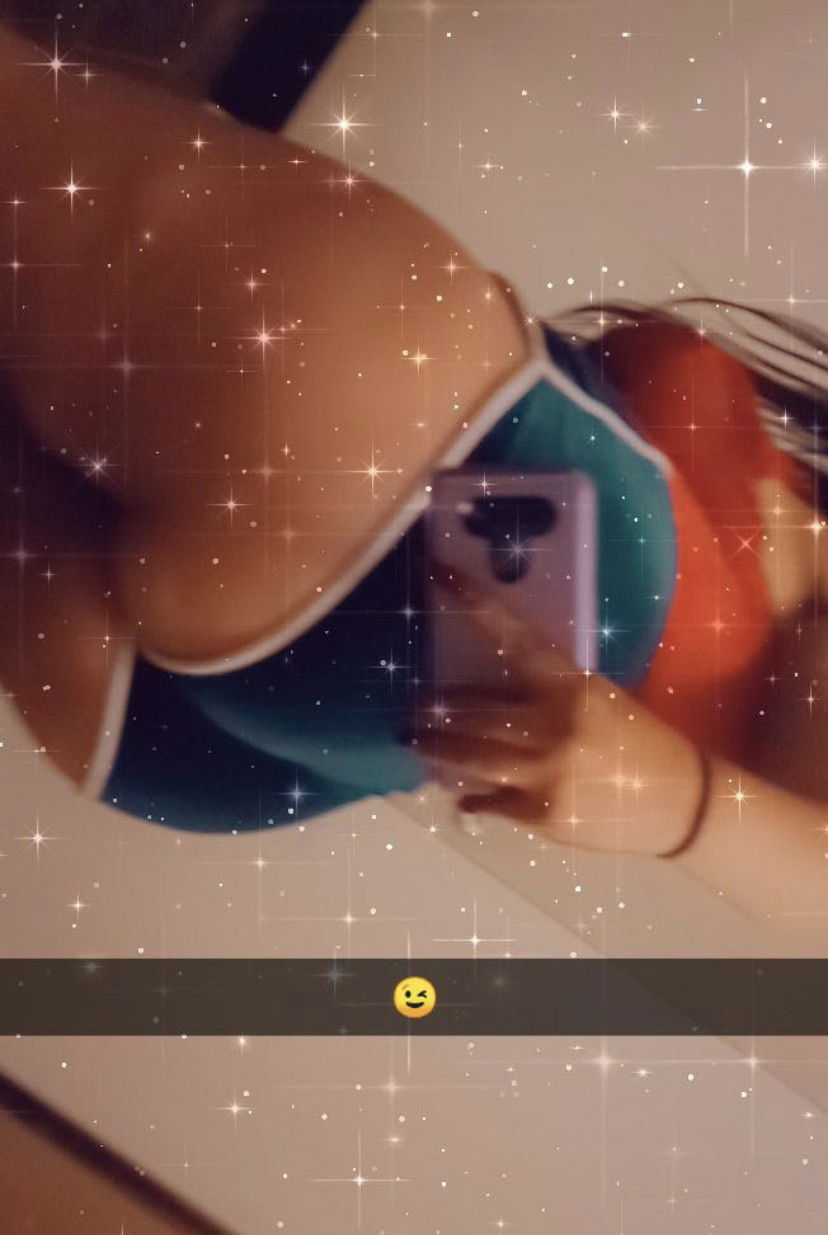 Album by Sexysinn with the username @Sexysinn,  January 2, 2021 at 7:13 PM. The post is about the topic blowjob and the text says 'Who likes thick🔥 sexy😘 Latinas💦?? if you do ik her sexysinn💋💦💦💦 got Curves 😜 come take a look baby 😘 also Some more 🔥exclusive 🥵content go follow my 💦💦link in the comments✅✅'