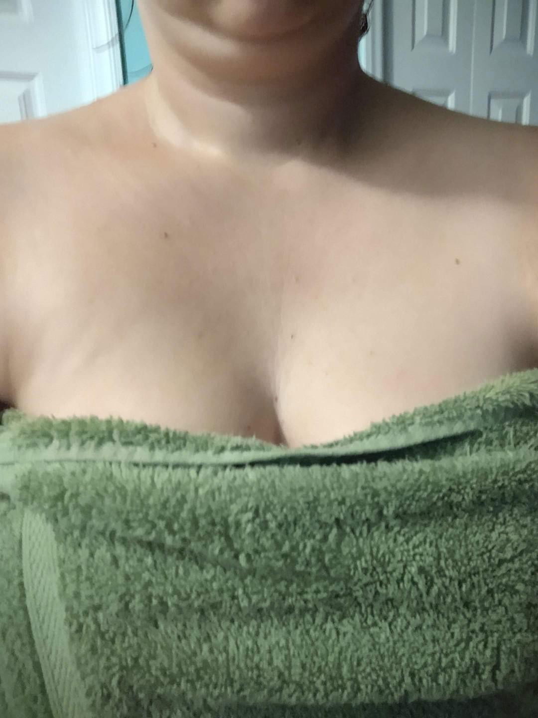 Album by NCCCpl06 with the username @sthrnfire85,  January 4, 2021 at 10:09 AM. The post is about the topic Anonymous wife pics and the text says 'my sexy wife'