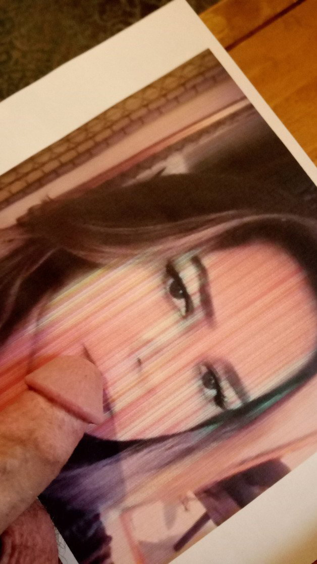 Photo by Heavycummer80 with the username @Heavycummer80,  May 14, 2021 at 12:28 PM. The post is about the topic Cum tributes and the text says '@Ricardocummer tribute, not sure what was up with my printer and the lines, but she's still a hottie!'