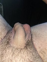 Photo by Flo with the username @hsjsjsbbehsjsj1,  June 29, 2022 at 10:19 PM. The post is about the topic Rate my pussy or dick and the text says 'chilliger abend vorm schlafen'