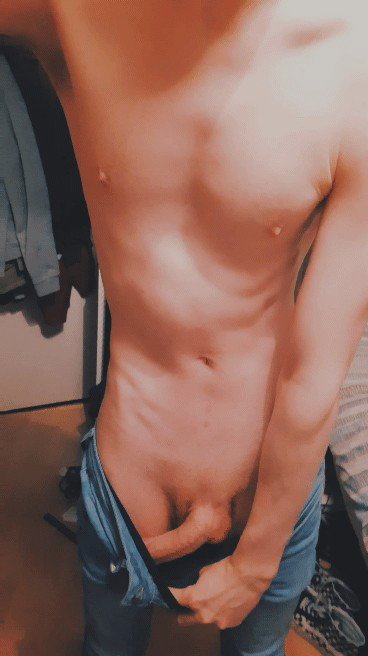 Photo by blazeinator with the username @blazeinator,  January 16, 2021 at 2:37 PM. The post is about the topic OnlyFans and the text says 'Join my Onlyfans for free, link in my bio 🍆💦'