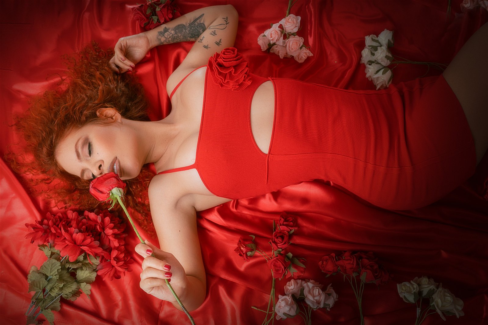 Photo by Stripchat with the username @Stripchat, who is a brand user,  March 28, 2024 at 7:00 PM. The post is about the topic Beautiful Redheads and the text says 'Things are heating up with [Rachell_More]'