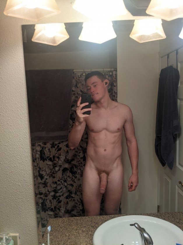 Album by Cum Fagtory with the username @cumfagtory,  January 20, 2021 at 3:01 AM. The post is about the topic Hung and the text says 'reddit: u/xldoublesausage
#gay #dick #cock #hung #muscled #muscles'