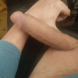 Photo by Mk19B7 with the username @Mk19B7,  July 22, 2021 at 9:00 AM. The post is about the topic Rate my pussy or dick