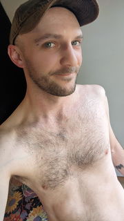 Photo by SinSpice with the username @spicejasper, who is a star user,  July 28, 2024 at 7:43 PM and the text says 'Happy Sunday y'all! https://www.linktr.ee/sinspice2020 #search #bisexual #sellingcontent'