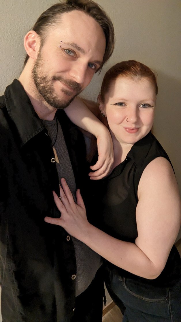 Photo by SinSpice with the username @spicejasper, who is a star user,  January 5, 2024 at 12:04 AM. The post is about the topic Porn Couples and the text says 'Cum play with your favorite #couple - https://www.linktr.ee/sinspice2020'