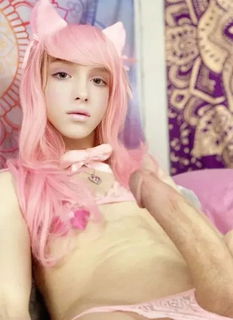 Photo by Apeggedsissy with the username @Apeggedsissy,  September 25, 2021 at 4:03 PM. The post is about the topic Sissy and the text says 'what a cute little fairy! 😍 with a big cock'