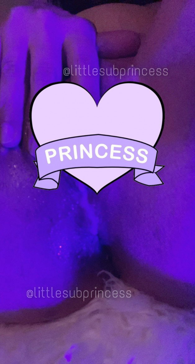 Photo by litprincess9 with the username @litprincess9, who is a star user,  July 24, 2021 at 2:28 PM. The post is about the topic MILF and the text says '#creamy #onlyfans #milf #squirter'