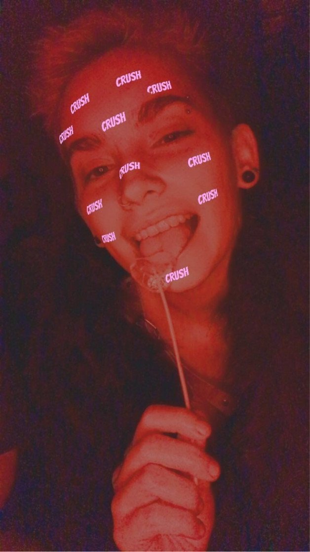 Photo by trophytheythem with the username @trophytheythem,  February 16, 2021 at 7:02 PM. The post is about the topic Non-Binary Exhibition and the text says 'yeah i had a good valentines night how can you tell :}'
