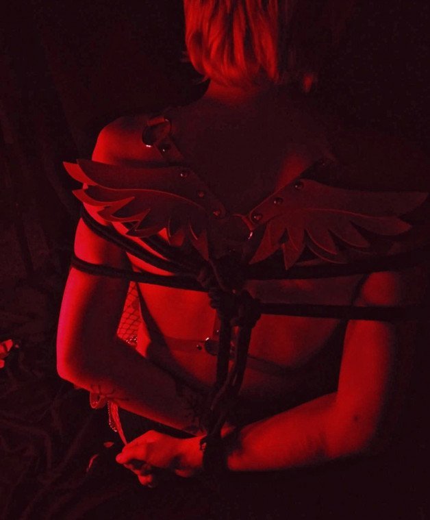 Photo by trophytheythem with the username @trophytheythem,  February 16, 2021 at 2:52 PM. The post is about the topic Non-Binary Exhibition and the text says 'my first time getting tied up for the camera ❣️'