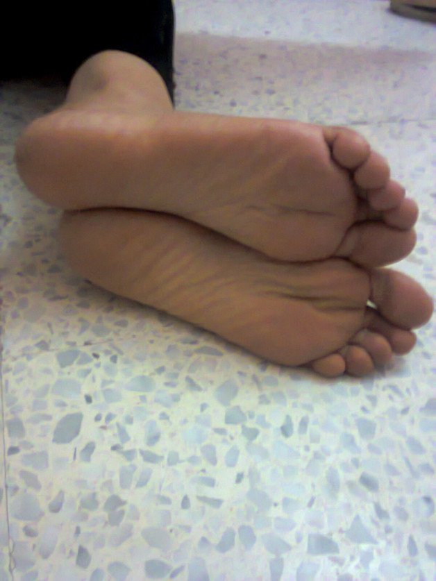 Photo by notbutterguy with the username @notbutterguy,  October 7, 2023 at 12:56 AM. The post is about the topic Feet, Soles n Toes!