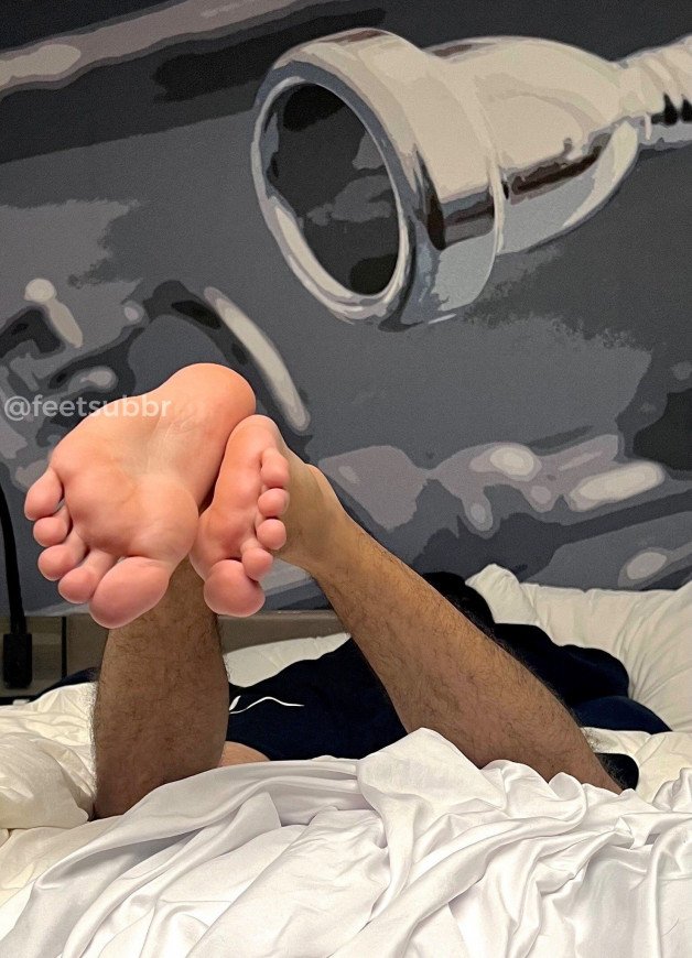 Photo by notbutterguy with the username @notbutterguy,  September 5, 2023 at 7:25 AM. The post is about the topic Feet & Fetish 1 and the text says 'Guys soles up'