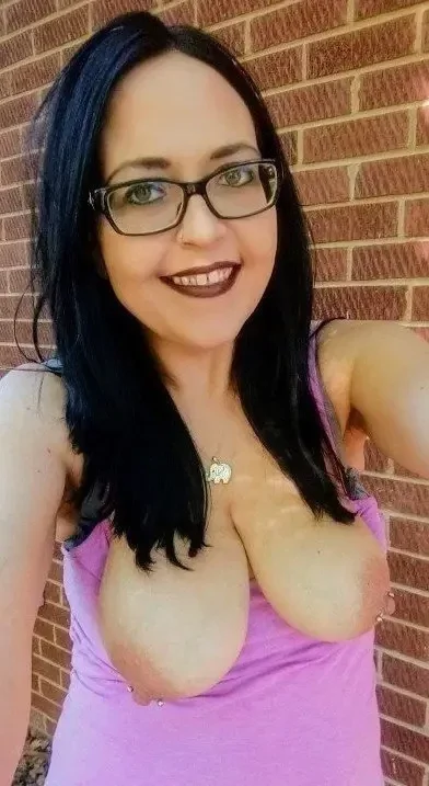 Photo by Angelapussy1212 with the username @Angelapussy1212, who is a verified user,  November 30, 2022 at 3:40 PM and the text says 'please use my big tits to make your cocks rock hard 💋'